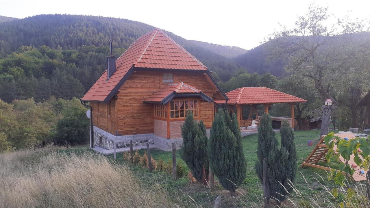 Villa Kuca Karajic Kremna Exterior foto